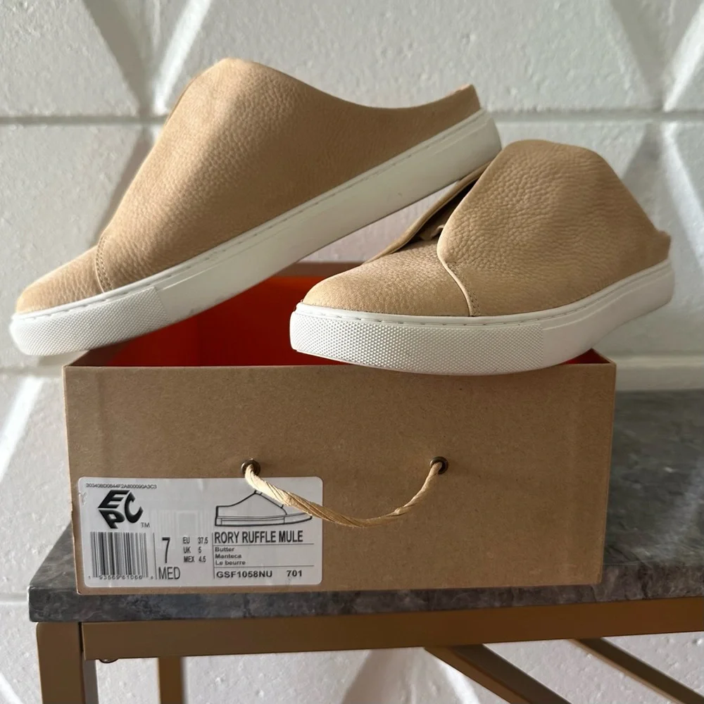 GENTLE SOULS by Kenneth Cole “Rory Ruffle Mule” - Picture 2 of 13